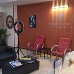 مطب دکتر مولایی فر(متخصص پوست و مو و زیبایی)