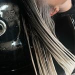 آرایشگاه زنانه نگارگر