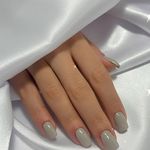 کاشت ناخن و ترمیم ناخن رویا