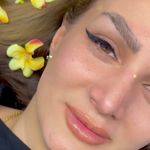 ارایشگاه زنانه وسالن زیبایی رز سرخ