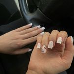 خدمات تخصصی کاشت ناخن کیانا