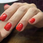 آموزش و خدمات تخصصی ناخن زینو