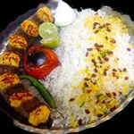 رستوران و بیرون بر اعیونی