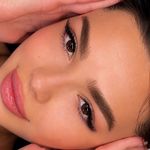 خدمات تخصصی اکستنشن مژه