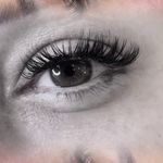 خدمات تخصصی اکستنشن مژه پانی