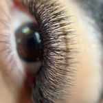 سالن زیبایی ثنا (تخصص ناخن و مژه)