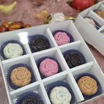 کیک وشیرینی وشکلات خانگی نفیس