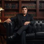 وکیل پایه یک دادگستری پرهام اسمعیل زاده