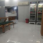 رستوران و بیرون بر پدیده شهر