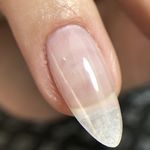 آکادمی زیبایی هلیا زین الدینی