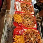 رستوران گلدن فود