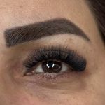 اکستنشن مژه و لیفت و لمینیت مژه و ابرو