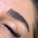 مرکز اموزش مژه و خدمات مژه نگین رحیمی