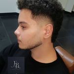 آرایشگاه فرزاد برزگر