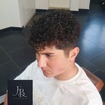 آرایشگاه فرزاد برزگر