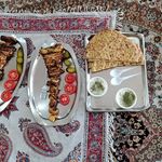 رستوران سور و سات