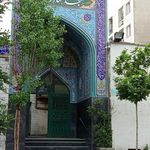 مسجد هفتاد و دو تن