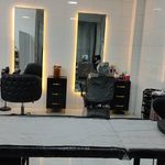 سالن زیبایی وندا