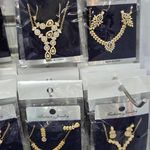 جواهری نیکاوش