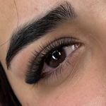 اکستنشن مژه و لیفت و لمینیت مژه و ابرو