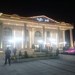 تالار قصر طلایی