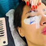 خدمات تخصصی ناخن و اکستنشن مژه نیلای