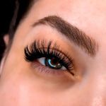 آکادمی مژه مرجان قربانی