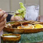 رستوران خورشید خانوم