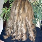 سالن زیبایی وآموزشگاه آرایشگری سحر امیری