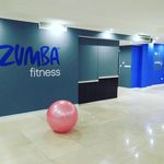 مجموعه ورزشی بانوی غرب