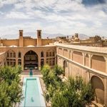 اقامتگاه سنتی خانه عامری ها کاشان