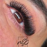 اکستنشن مژه مریم قربانی