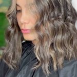 مرکز تخصصی رنگ و لایت و کراتین شهره