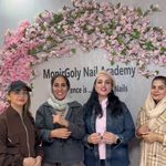 مرکز تخصصی ناخن و آموزش منیره گلی