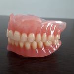 لابراتوارتخصصی دندانسازی هفت