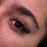 اکستنشن مژه و کاشت زهرا کاظمی