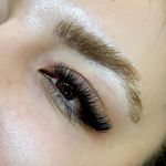 اکستنشن مژه و کاشت زهرا کاظمی