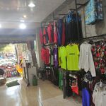 فروشگاه ورزشی صخره
