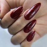 اموزش و خدمات کاشت ناخن