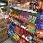 سوپر مارکت شبانه روزی سادات