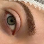 اکستنشن و لیفت مژه مَری استایلشر