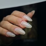 خدمات تخصصی ناخن زهره طاهری