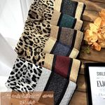 گالری شال و روسری عطرا