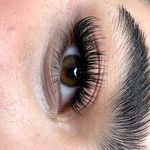 خدمات تخصصی ناخن سالن فاطمه عمران