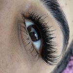سالن زيبايی بهناز خاتمی (نانا پونك سابق)