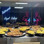 رستوران رویال پالاس هشتگرد