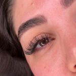 خدمات مژه لیلیا