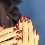 خدمات تخصصی کاشت ناخن ناهید