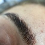 اکستنشن مژه ولیفت مژه و ابرو زهرا امیدی
