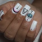 خدمات تخصصی کاشت و طراحى ناخن دان